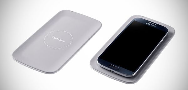 Samsung-GALAXY-S4-Wireless-Charging-Kit